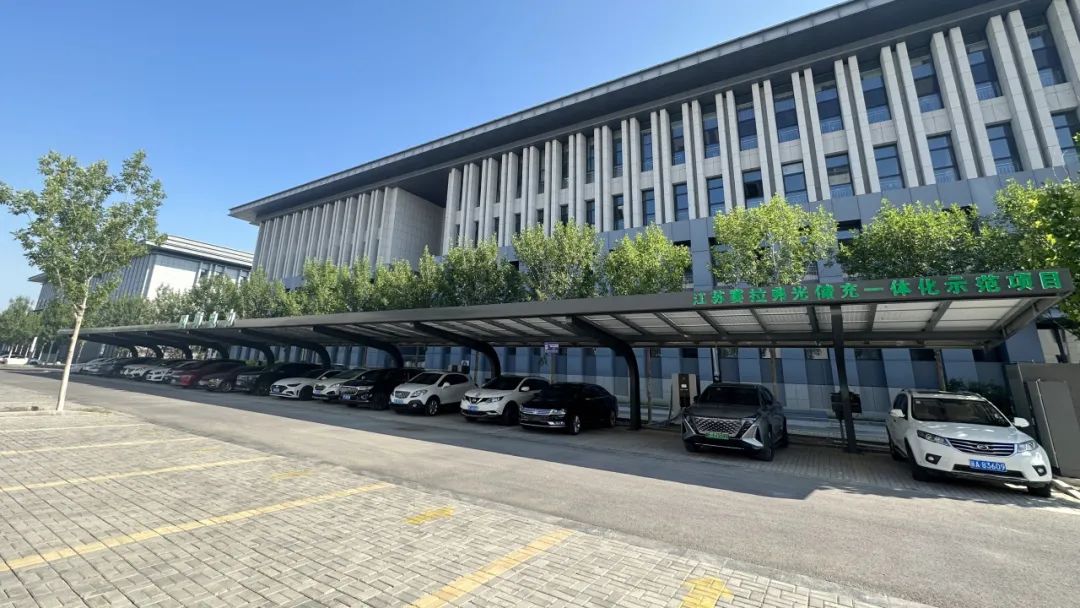 以储助光！赛拉弗携手四师电力公司打造可克达拉市“光储充放”一体化项目